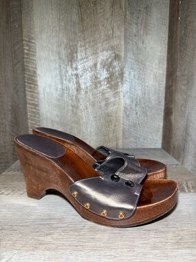 Vintage Stuart Weitzman Wooden Mules Sandals